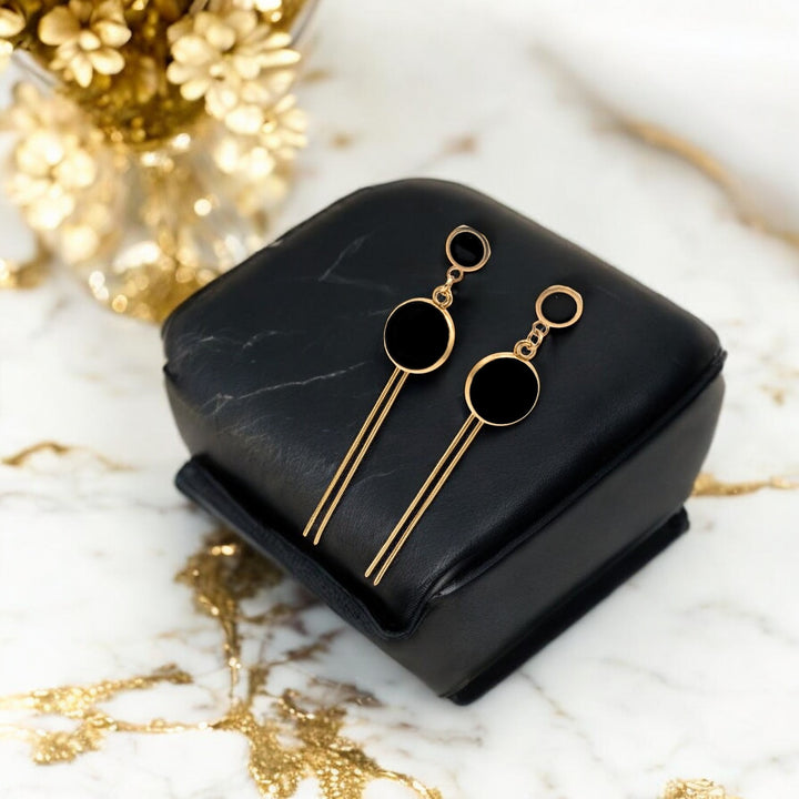 Black Enamel Elegance